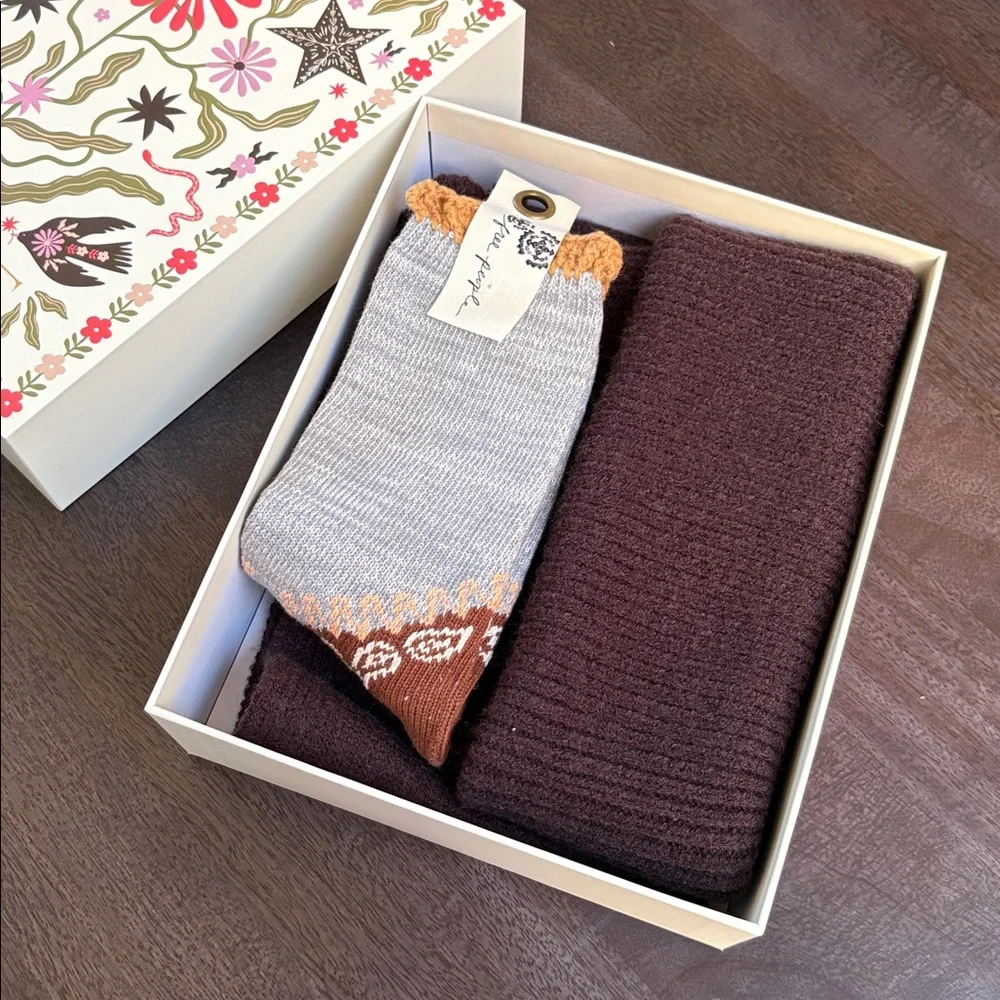 Free People Merry Free People Bundle - Picture 9 of 13
